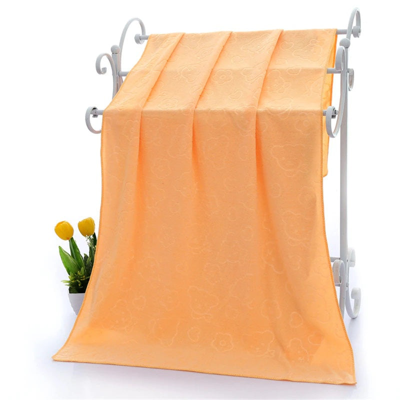 Handuk Mandi Ukuran 70x140Cm Motif Beruang / Quick Drying Bath Towel Karakter / Handuk Pantai Microfiber Embossed Bear Lembut Cepat Kering Bayi Anak Dewasa Warna Pastel