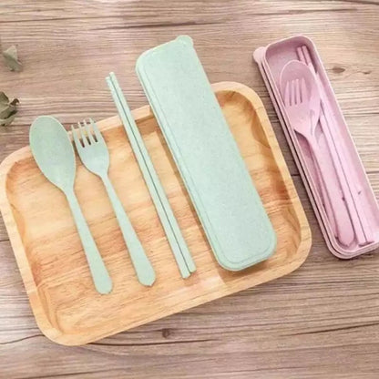 Alat Makan Sendok Sumpit Garpu Alat Makan Box Korea Travelling Set 3IN1 Bahan Plastik