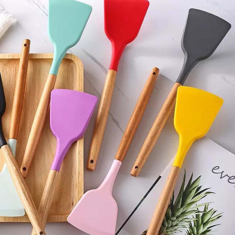 Spatula Silikon Gagang Kayu