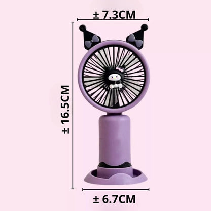 Kipas Angin Genggam Tangan Motif Sanrio + Stand Penyangga HP / Handy Mini Fan Portable Rechargeable Elektrik / Kipas Pendingin Karakter Lucu Travel Size Untuk Kantor Sekolah Travelling Outdoor Konser Piknik Pantai Jogging Jalan Luar Ruangan Serbaguna