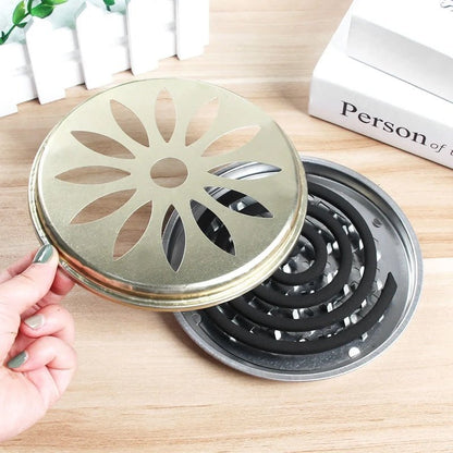 Set Tatakan Obat Nyamuk Bakar Dengan Tutup Stainless Steel / Alas Coil Obat Nyamuk Pembunuh Pembasmi Hama Lalat Bentuk Bulat / Musquito Repellent Coaster / Tempat Piring Pengusir Serangga Bergerigi Penahan Abu Berhamburan Anti Karat Serbaguna
