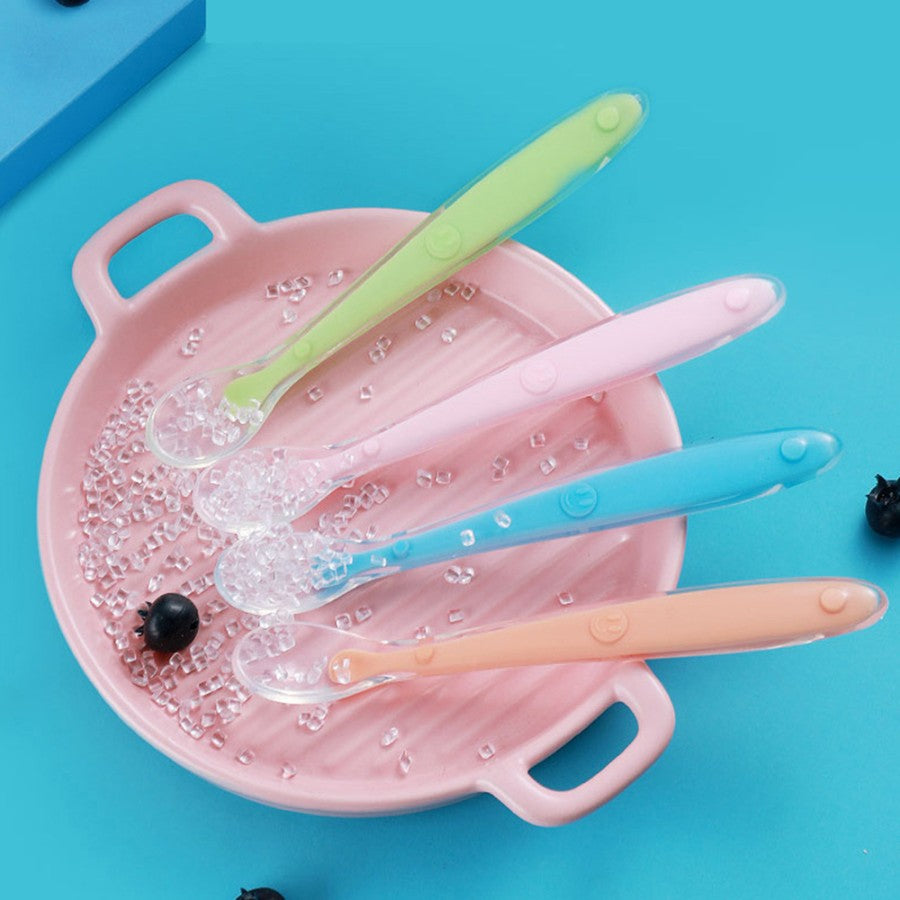 Sendok Makan Bayi Mpasi 6m+ Silikon Transparan / Baby Spoon Silicone BPA FREE Food Grade / Peralatan Makan Anak Balita Batita Bahan Lentur Lembut Tahan Panas Tidak Melukai Gusi / Sendok Latihan Training Makan Mudah Dibersihkan 6 bulan keatas