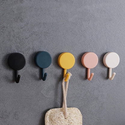 Gantungan Hook Bentuk Bulat Polos / Alat Cantelan Tempel Dinding Kait Handuk Kunci Kain Lap Peralatan Dapur Kamar Mandi Tidur Warna-Warni / Nailess Hook Hanger Tanpa Paku Bor Perekat Kuat Anti Patah Organizer Rumah Tangga Praktis Multifungsi