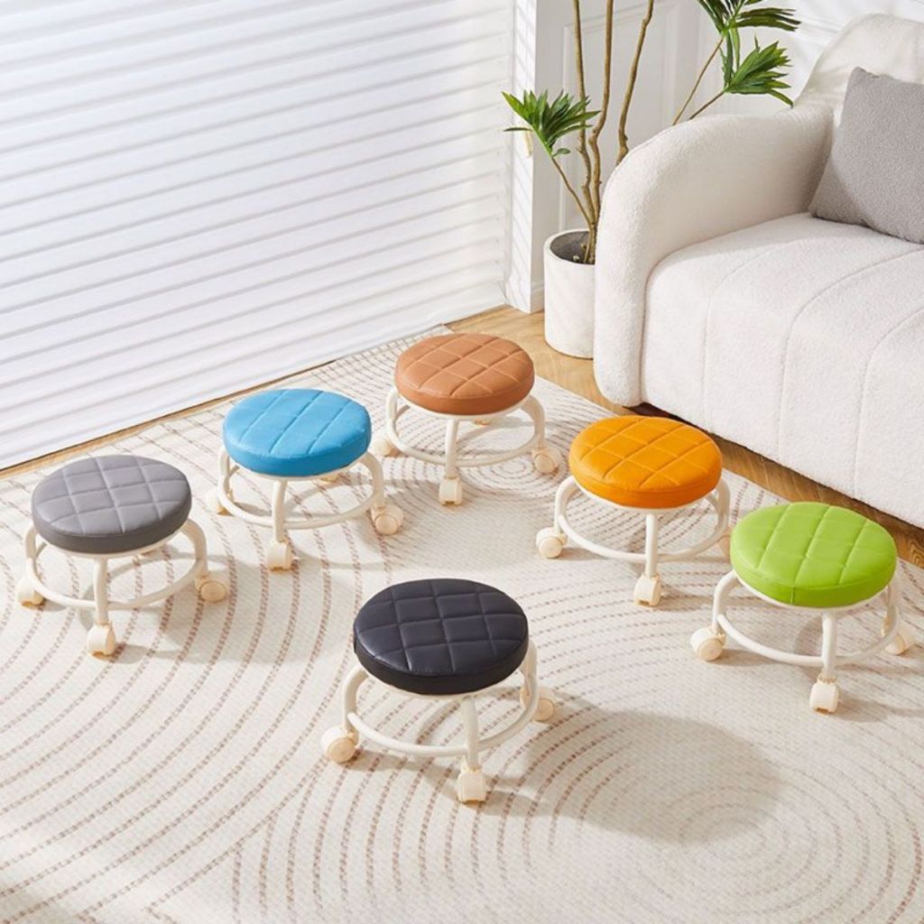 Kursi Roda Bulat Mini Putar 360Â° / Bangku Jongkok Busa Empuk Plastik Kecil Rendah Santai Anak Dewasa Sofa Bundar Kamar Meja Rias Ruang Tamu Minimalis Bahan Berkualitas Indoor Outdoor Kursih Chair Taman Garasi Gudang Cuci Belajar Stool Furniture Aesthetic