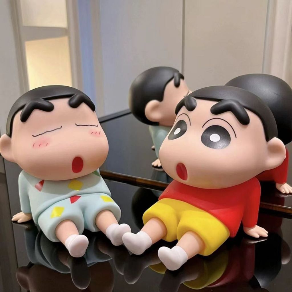 Phone Holder Crayon Shinchan / Sincan Figure Toys / Penyangga Sandaran HP Tablet Pajangan Meja Lucu