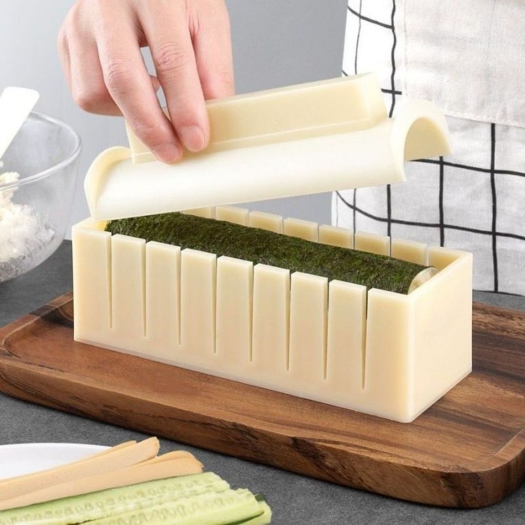 Cetakan Sushi Roll Motif Bulat Hati / Alat Gulung Cetak Kimbab Onigiri Pembuat Bento Praktis Murah