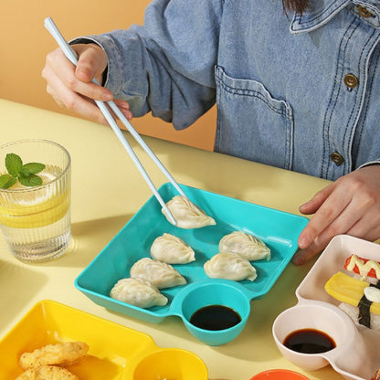 Piring Pangsit 2in1 Plastik / Tempat Saji Cemilan Dimsum Kentang Sushi Snack Dengan Wadah Saus Kecap Unik Tahan Pecah Serbaguna