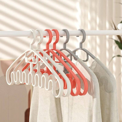 Gantungan Baju Gelombang / Magic Hanger Plastik Non-Slip / Kait Gantung Pakaian Dasi Multifungsi