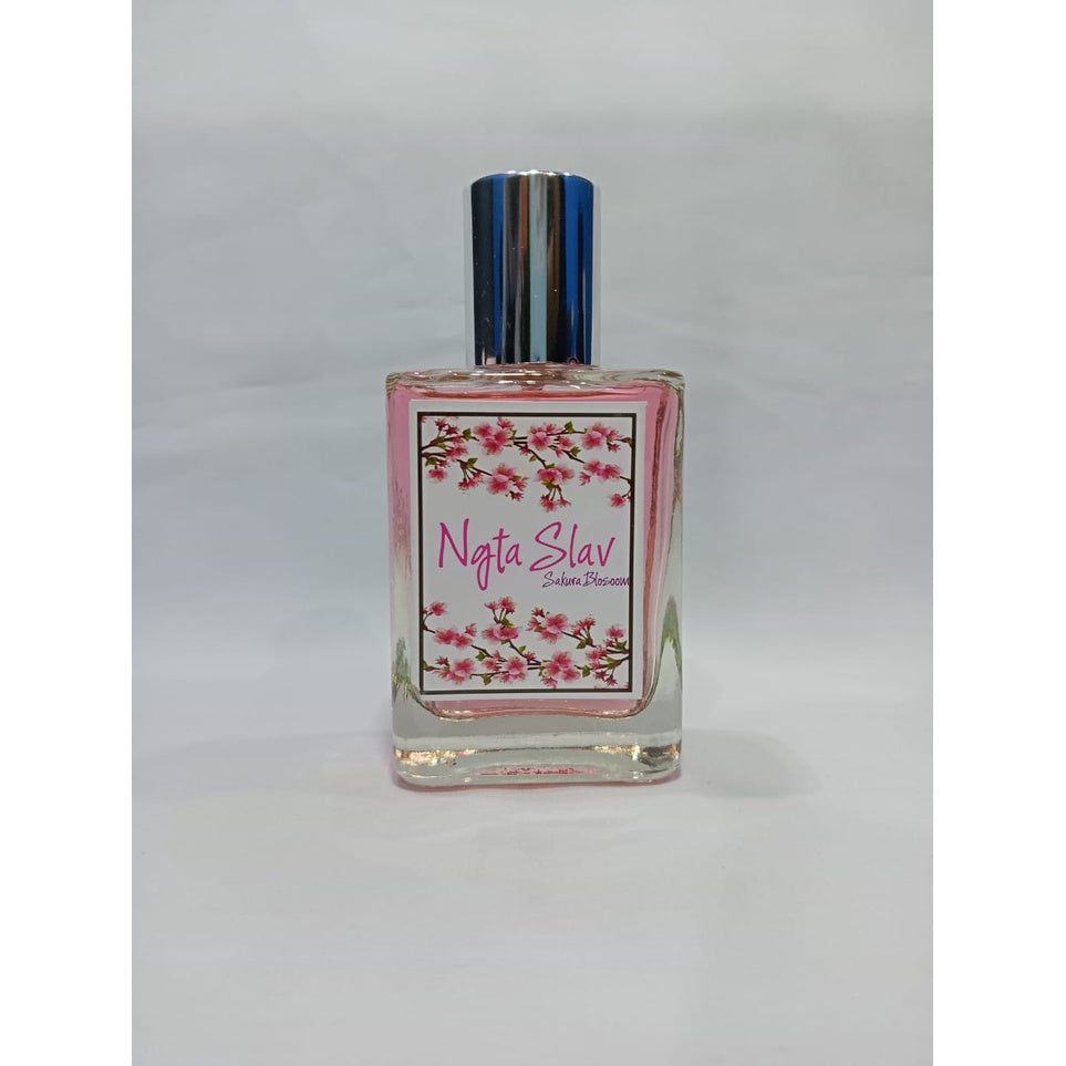 Parfum Nagita Slavina Eau De Parfume 30 ml dan 60 ml Aroma Sakura Blosoom / Parfum Ngta Slav Pengharum Wanita Tahan Lama / Body Spray EDT Minyak Wangi Semprot Parfume 30ML 60ML Eau de Toilette Fragrance